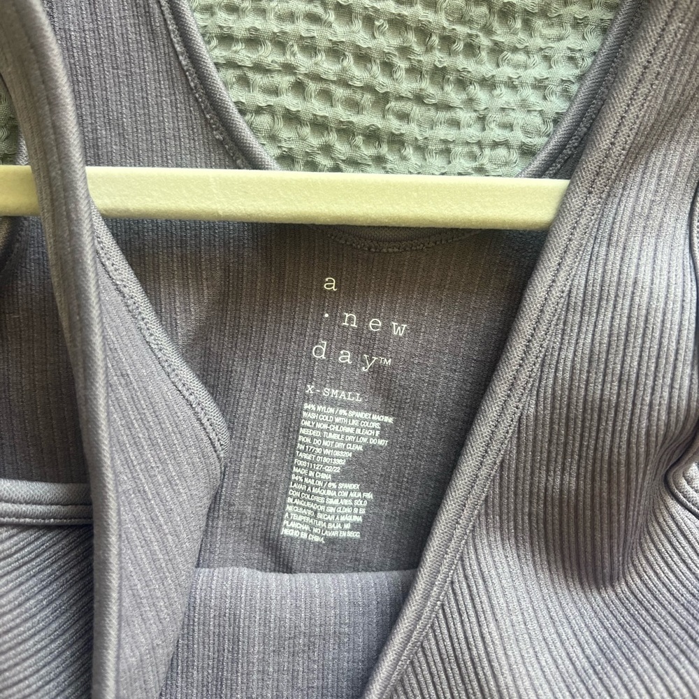Two A New Day Tank Tops Ribbed - Picture 6 of 6